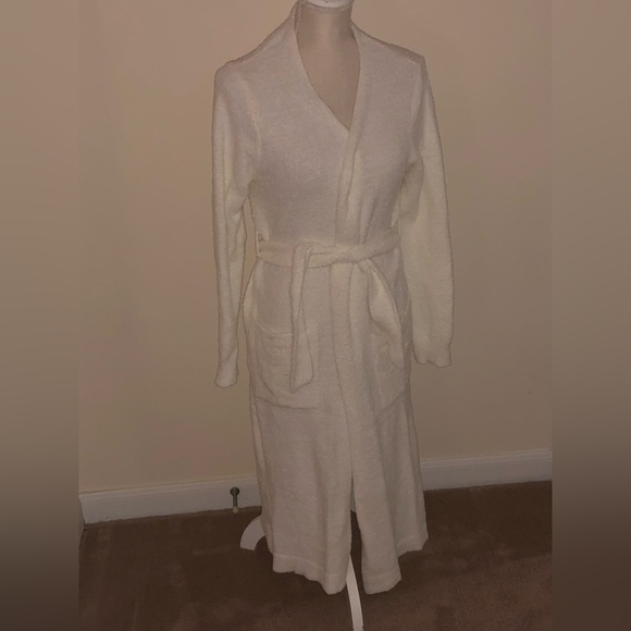 Garage White Rope - Picture 1 of 2